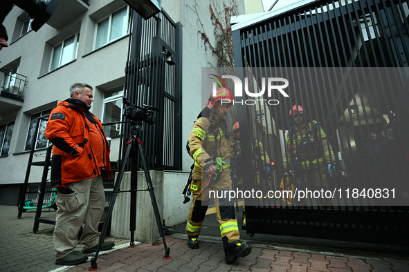 Police, city guards and fire services exercise emergency drills at the US embassy in Warsaw, Poland on 06 December, 2024. Emergency services...