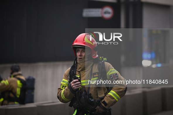 Police, city guards and fire services exercise emergency drills at the US embassy in Warsaw, Poland on 06 December, 2024. Emergency services...