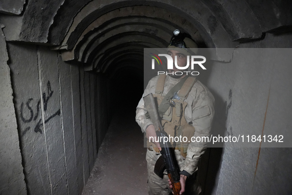 A vast network of tunnels stretching several kilometers was discovered in the Tal Rifaat area of Aleppo countryside following its liberation...