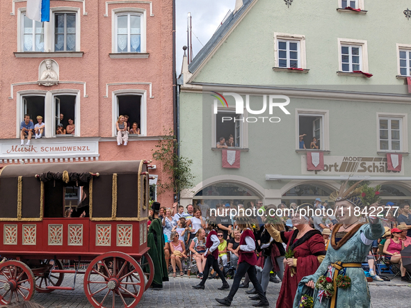 Over 2,000 participants recreate the medieval wedding of Hedwig Jagiellon and George of Bavaria. On July 16, 2023, in Landshut, Bavaria, Ger...