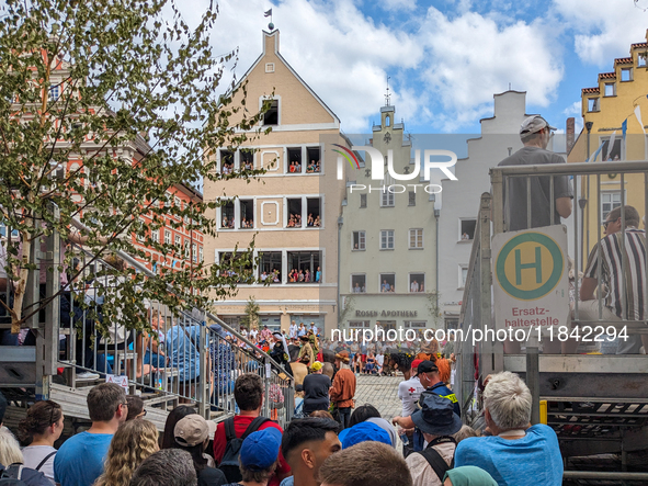 Over 2,000 participants recreate the medieval wedding of Hedwig Jagiellon and George of Bavaria. On July 16, 2023, in Landshut, Bavaria, Ger...