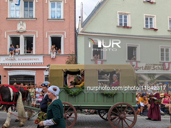 Over 2,000 participants recreate the medieval wedding of Hedwig Jagiellon and George of Bavaria. On July 16, 2023, in Landshut, Bavaria, Ger...