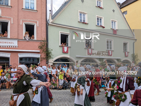 Over 2,000 participants recreate the medieval wedding of Hedwig Jagiellon and George of Bavaria. On July 16, 2023, in Landshut, Bavaria, Ger...