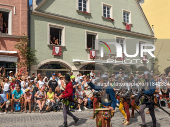 Over 2,000 participants recreate the medieval wedding of Hedwig Jagiellon and George of Bavaria. On July 16, 2023, in Landshut, Bavaria, Ger...