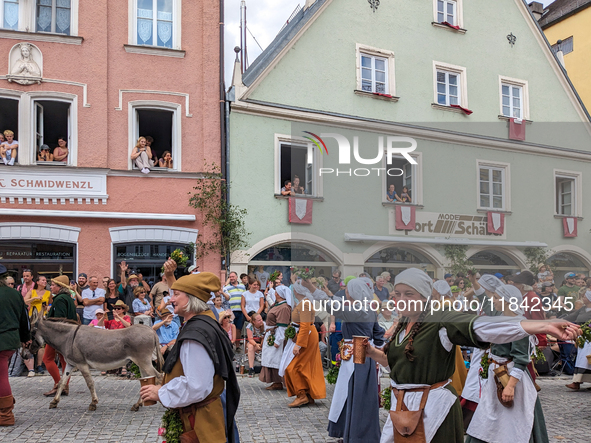 Over 2,000 participants recreate the medieval wedding of Hedwig Jagiellon and George of Bavaria. On July 16, 2023, in Landshut, Bavaria, Ger...