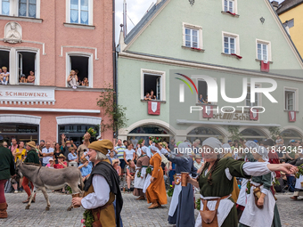 Over 2,000 participants recreate the medieval wedding of Hedwig Jagiellon and George of Bavaria. On July 16, 2023, in Landshut, Bavaria, Ger...