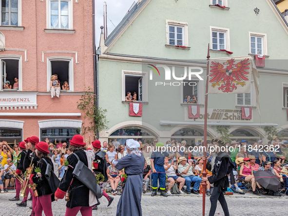 Over 2,000 participants recreate the medieval wedding of Hedwig Jagiellon and George of Bavaria. On July 16, 2023, in Landshut, Bavaria, Ger...