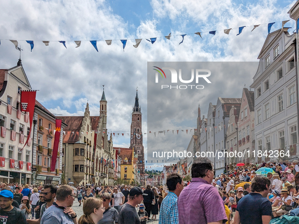 Over 2,000 participants recreate the medieval wedding of Hedwig Jagiellon and George of Bavaria. On July 16, 2023, in Landshut, Bavaria, Ger...