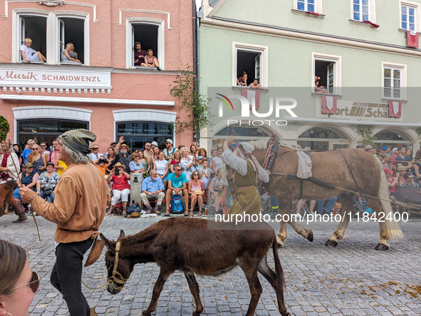 Over 2,000 participants recreate the medieval wedding of Hedwig Jagiellon and George of Bavaria. On July 16, 2023, in Landshut, Bavaria, Ger...