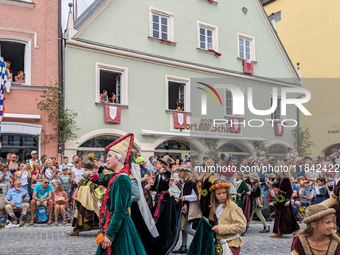 Over 2,000 participants recreate the medieval wedding of Hedwig Jagiellon and George of Bavaria. On July 16, 2023, in Landshut, Bavaria, Ger...