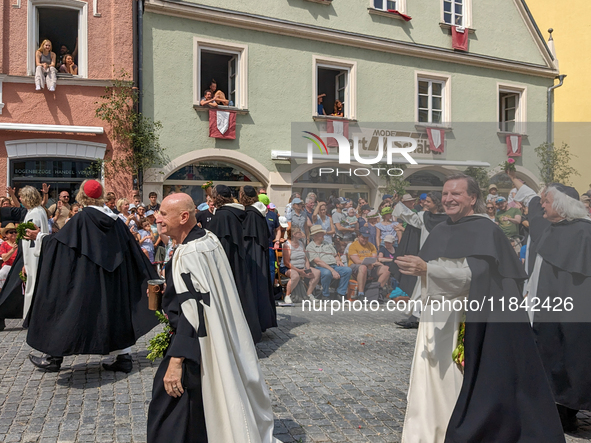 Over 2,000 participants recreate the medieval wedding of Hedwig Jagiellon and George of Bavaria. On July 16, 2023, in Landshut, Bavaria, Ger...