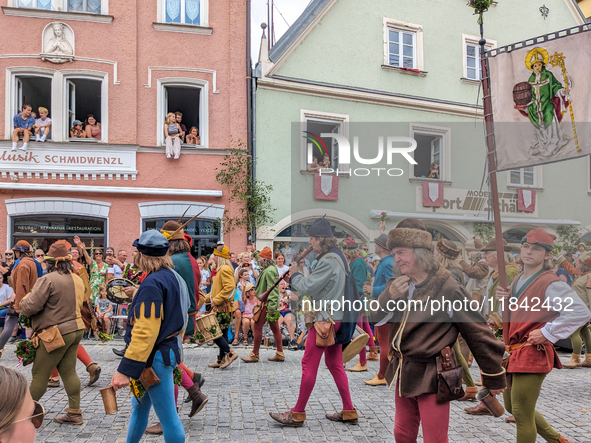 Over 2,000 participants recreate the medieval wedding of Hedwig Jagiellon and George of Bavaria. On July 16, 2023, in Landshut, Bavaria, Ger...