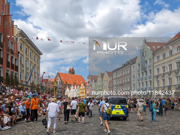 Over 2,000 participants recreate the medieval wedding of Hedwig Jagiellon and George of Bavaria. On July 16, 2023, in Landshut, Bavaria, Ger...