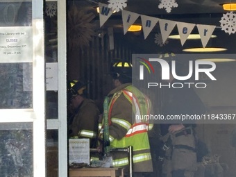 Fair Lawn Police and Fair Lawn Heavy Rescue respond to the Fair Lawn Public Library to rescue multiple people trapped inside an elevator at...