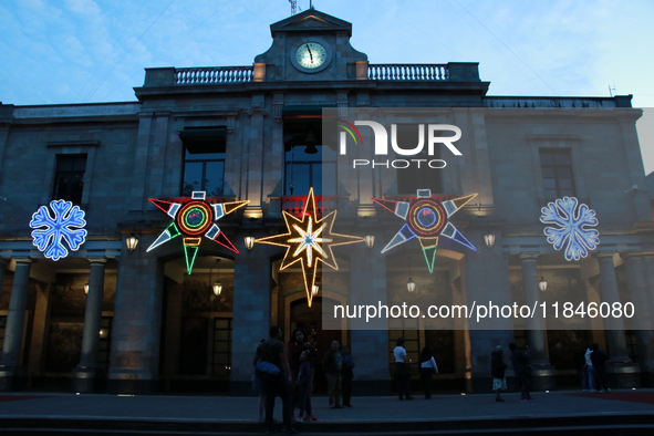 The headquarters building of the Tlalpan Mayor's Office is illuminated with different figures for the December holidays in the Center of Tla...