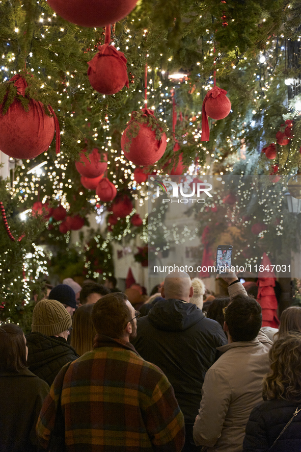 In Locorotondo, Italy, on December 7, 2024, the historic center transforms into a Christmas wonderland. Through self-funding efforts, the vi...