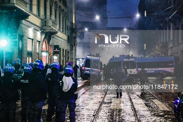 Demonstrators clash with police outside the Prima della Scala 2024 of Giuseppe Verdi's opera La Forza del Destino in Milan, Italy, on Decemb...