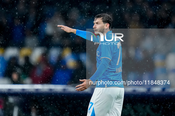 Khvicha Kvaratskhelia of SSC Napoli looks dejected during the serie Serie A Enilive match between SSC Napoli and SS Lazio at Stadio Diego Ar...