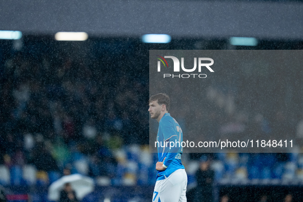 Khvicha Kvaratskhelia of SSC Napoli looks dejected during the serie Serie A Enilive match between SSC Napoli and SS Lazio at Stadio Diego Ar...