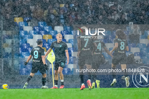 Gustav Isaksen of SS Lazio celebrates after scoring first goal during the serie Serie A Enilive match between SSC Napoli and SS Lazio at Sta...