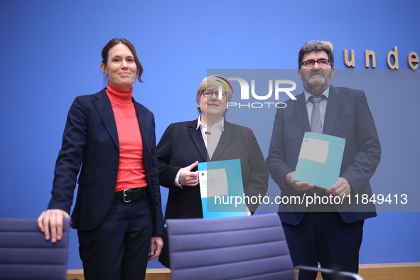 Nele Allenberg, Head of the Human Rights Policy Division Germany/Europe (DIMR), Michael Windfuhr, Deputy Director DIMR, and Dr. Beate Rudolf...