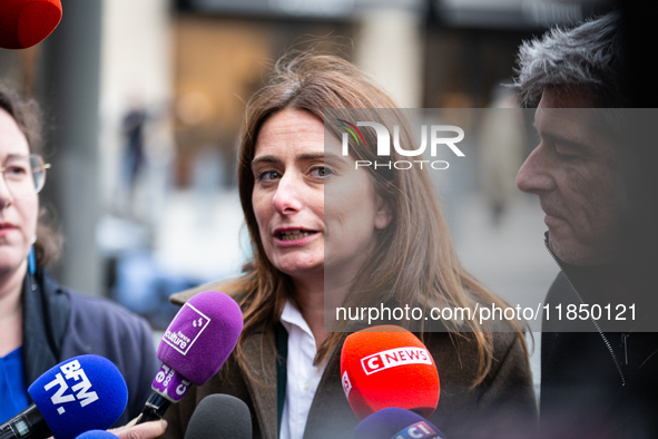 Marine Tondelier, National Secretary of Les Ecologistes group, talks to the press after the meeting with Emmanuel Macron at the Elysee Palac...