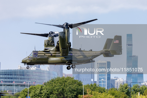 A V22 Osprey aircraft was spotted supporting the President of the United States (POTUS) during a visit to Chicago, Illinois, on August 19, 2...