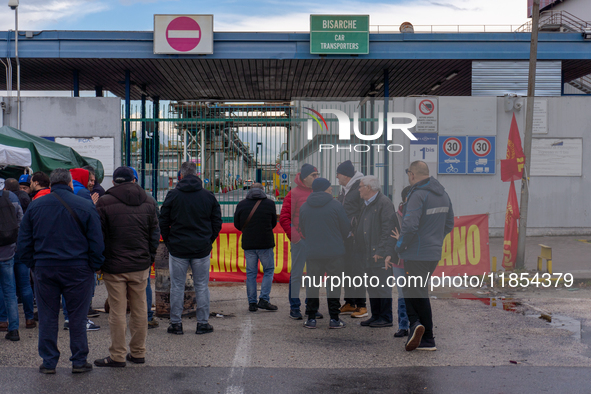 Presidium of Trasnova workers is in Pomigliano d'Arco, Italy, on december 10, 2024, where the banner reads, ''Stellantis, the French colossu...