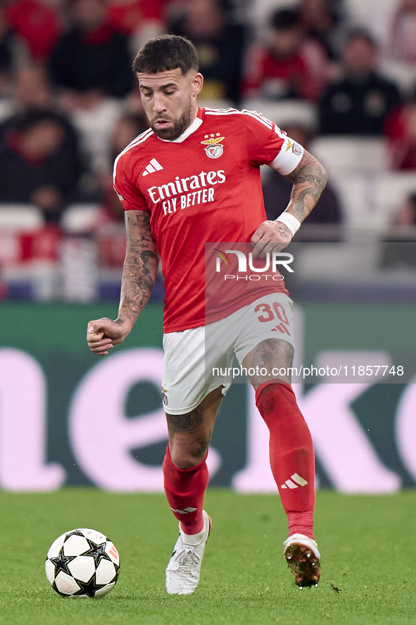 Nicolas Otamendi of SL Benfica plays during the UEFA Champions League match between SL Benfica and Bologna FC 1909 at Estadio Da Luz in Lisb...