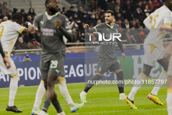 Theo Hernandez plays during the UEFA Champions League 2024/25 match between AC Milan and FK Crvena Zvezda at Giuseppe Meazza stadium in Mila...