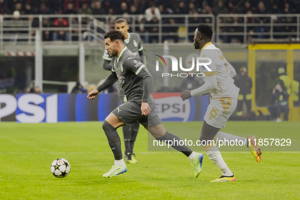 Theo Hernandez plays during the UEFA Champions League 2024/25 match between AC Milan and FK Crvena Zvezda at Giuseppe Meazza stadium in Mila...