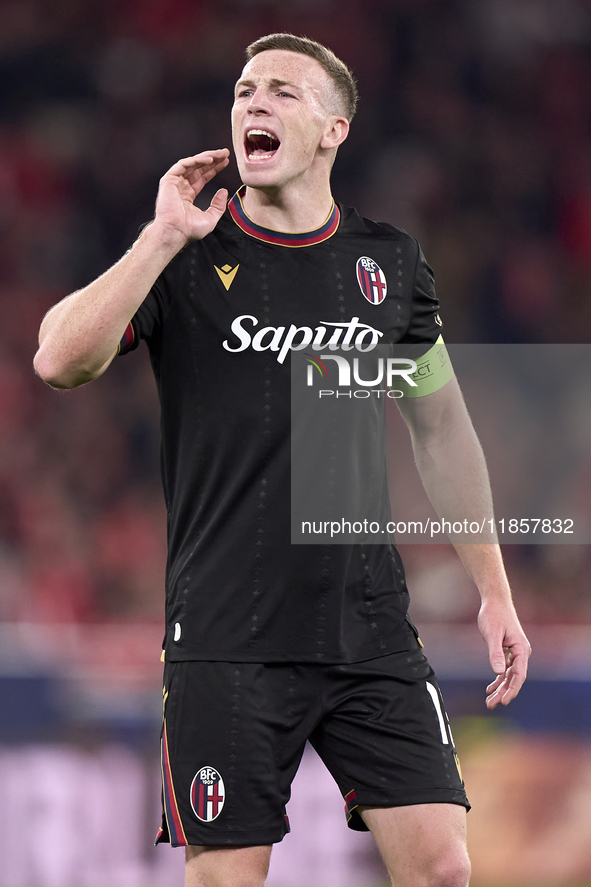 Lewis Ferguson of Bologna Football Club 1909 reacts during the UEFA Champions League match between SL Benfica and Bologna FC 1909 at Estadio...