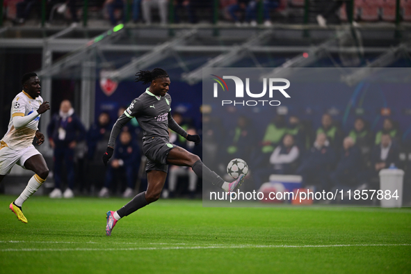 Rafael Leao of AC Milan scores a goal during the UEFA Champions League match between AC Milan and FK Crvena Zvezda at Giuseppe Meazza in Mil...