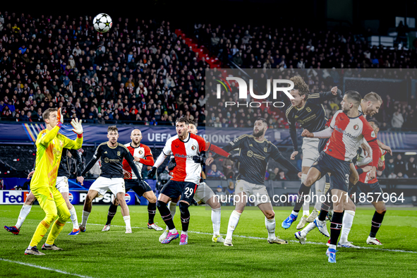 Feyenoord Rotterdam defender David Hancko and Feyenoord Rotterdam forward Santiago Gimenez participate in the match between Feyenoord and Sp...