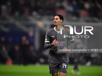 Tjjani Reijnders of AC Milan looks on during the UEFA Champions League match between AC Milan and FK Crvena Zvezda at Giuseppe Meazza in Mil...