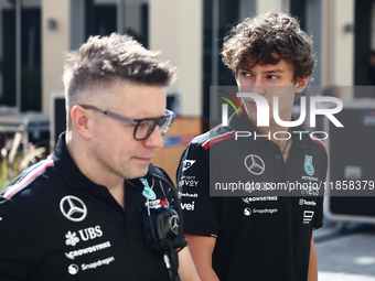 Peter Bonnington and Andrea Kimi Antonelli during the Formula 1 post-season testing at Yas Marina Cicuit in Abu Dhabi, United Arab Emirates...