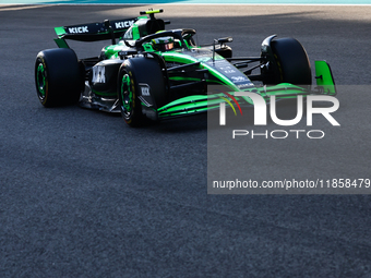 Gabriel Bortoleto during the Formula 1 post-season testing at Yas Marina Cicuit in Abu Dhabi, United Arab Emirates on December 10, 2024. (