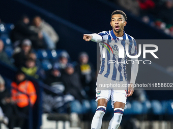 Mason Holgate of WBA points to space during the Sky Bet Championship match between West Bromwich Albion and Coventry City at The Hawthorns i...