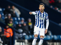 Mason Holgate of WBA points to space during the Sky Bet Championship match between West Bromwich Albion and Coventry City at The Hawthorns i...