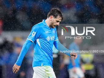 Khvicha Kvaratskhelia of SSC Napoli looks dejected during the serie Serie A Enilive match between SSC Napoli and SS Lazio at Stadio Diego Ar...