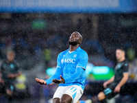 Romelu Lukaku of SSC Napoli looks dejected during the serie Serie A Enilive match between SSC Napoli and SS Lazio at Stadio Diego Armando Ma...