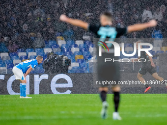 Gustav Isaksen of SS Lazio celebrates after scoring first goal during the serie Serie A Enilive match between SSC Napoli and SS Lazio at Sta...