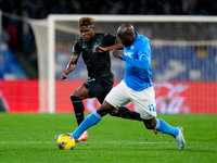 Romelu Lukaku of SSC Napoli and Fisayo Dele-Bashiru of SS Lazio compete for the ball during the serie Serie A Enilive match between SSC Napo...