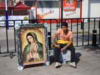 Hundreds of faithful attend the Basilica of Guadalupe to give thanks to the Virgin of Guadalupe for the favors and promises granted as part...