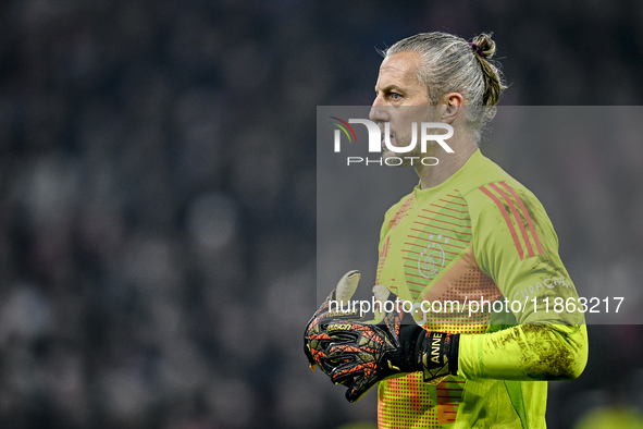 AFC Ajax Amsterdam goalkeeper Remko Pasveer plays during the match between Ajax and Lazio at the Johan Cruijff ArenA for the UEFA Europa Lea...