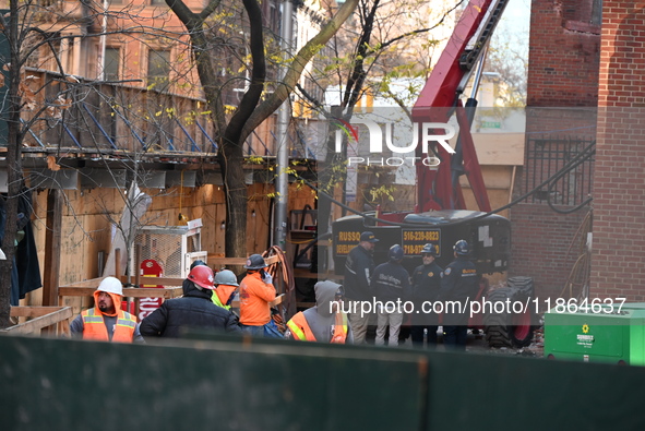 One construction worker dies and one construction worker is injured in a construction accident in Manhattan, New York, United States, on Dec...