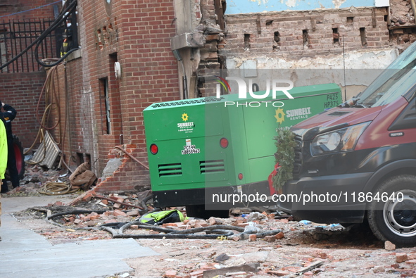 One construction worker dies and one construction worker is injured in a construction accident in Manhattan, New York, United States, on Dec...