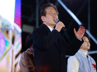 Lee Jae-myung, leader of the Democratic Party and member of the National Assembly, greets approximately 2 million citizens gathered outside...