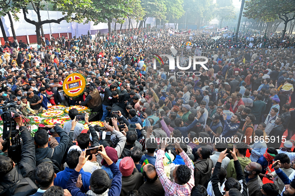 People Are Gathering To Pay Tribute To The Martyred Intellectuals At The Martyred Intellectuals Memorial At Mirpur In Dhaka, Bangladesh, On...