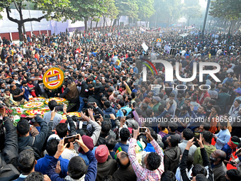 People Are Gathering To Pay Tribute To The Martyred Intellectuals At The Martyred Intellectuals Memorial At Mirpur In Dhaka, Bangladesh, On...